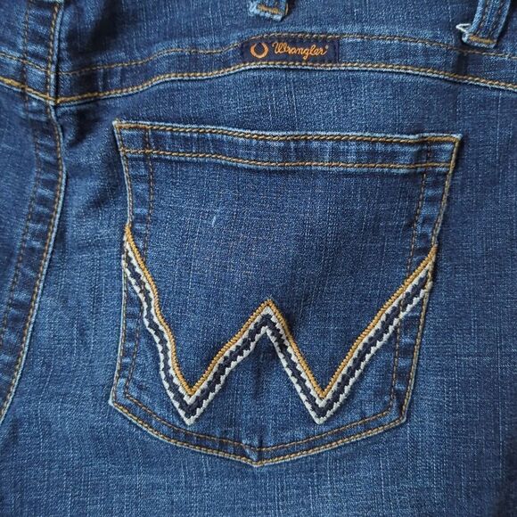 Wrangler Jeans Womens 19 Blue Ultimate Riding Jeans Midrise Dark Wash - Picture 3 of 10